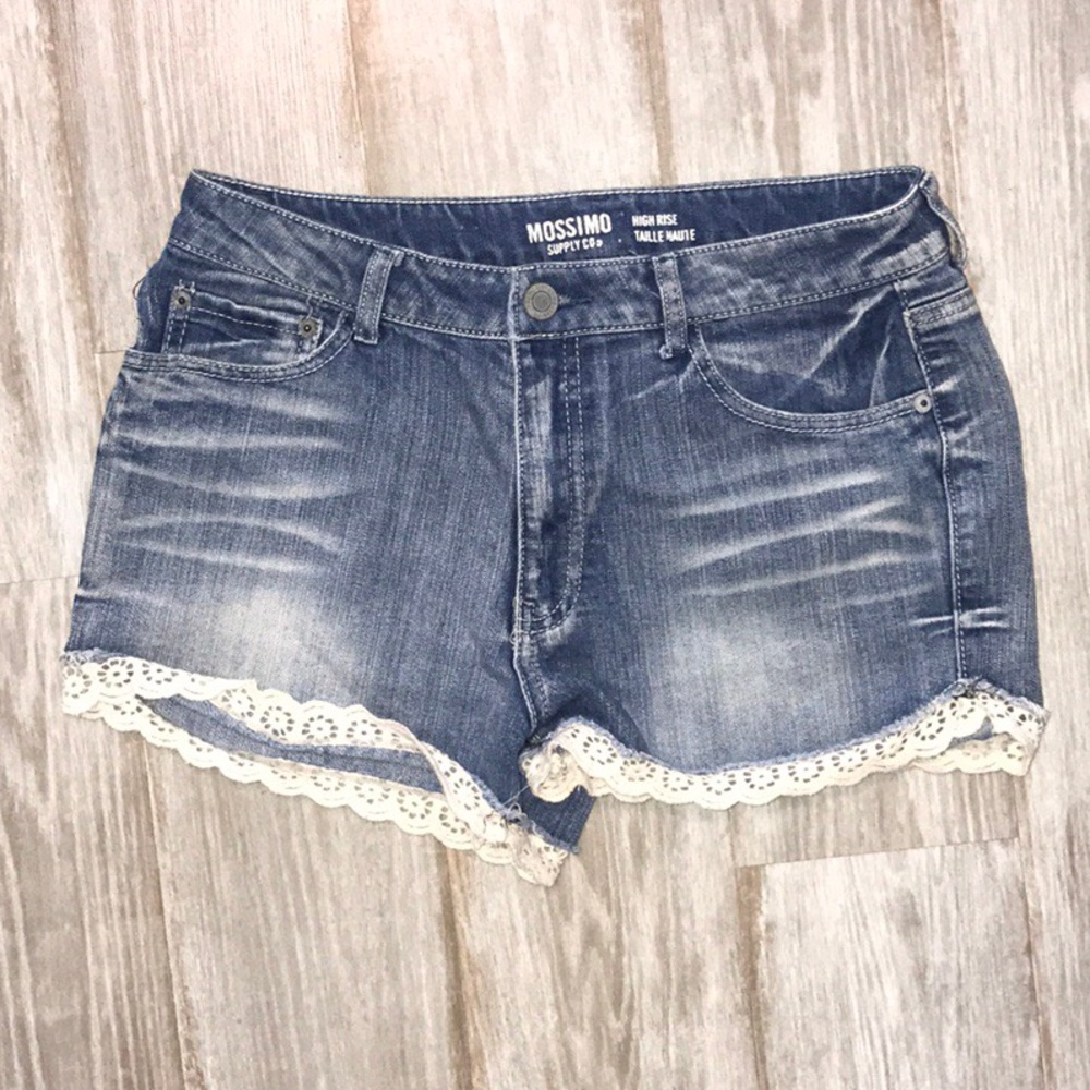 Size 13 high rise shorts